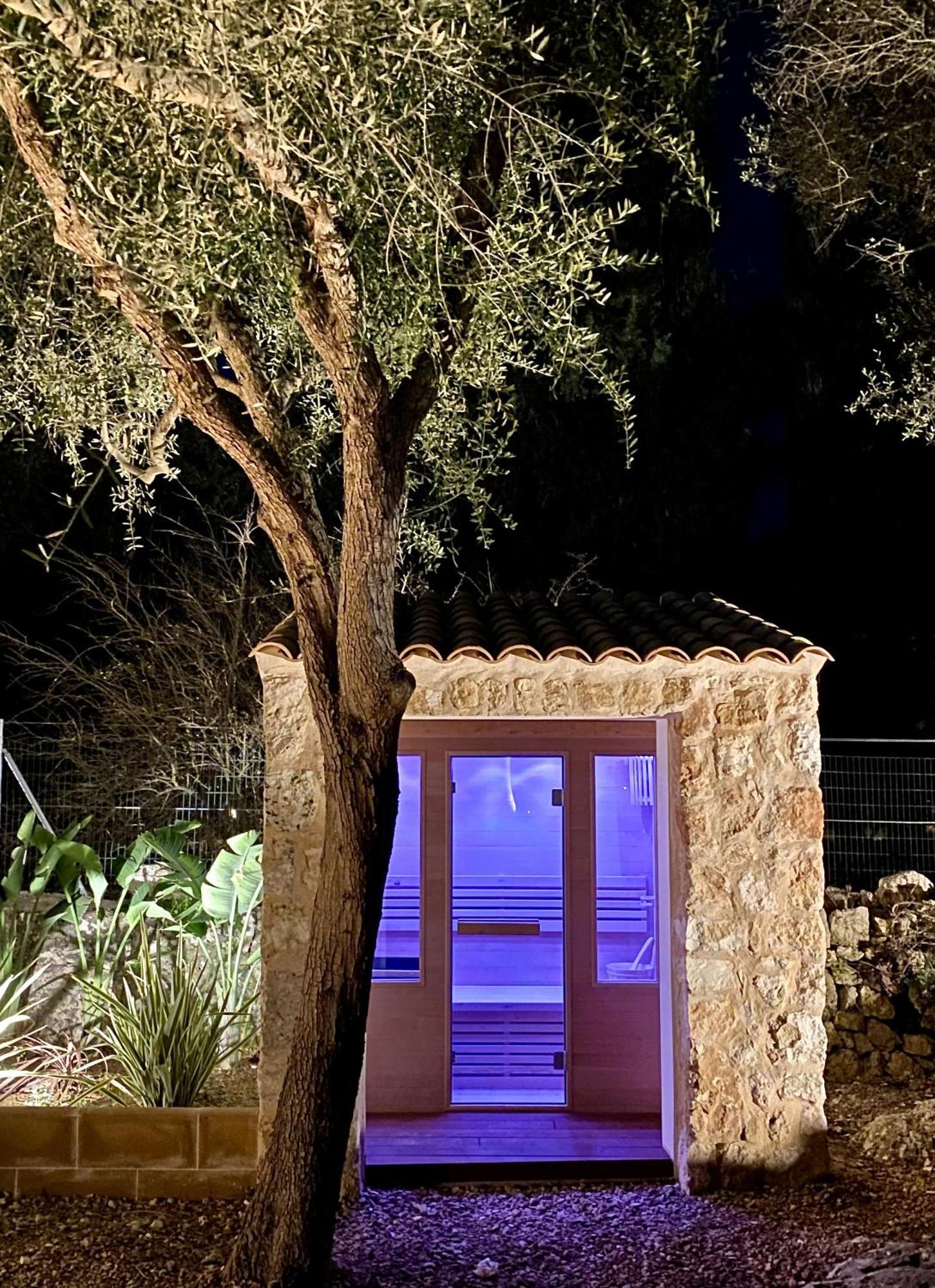 Es Mirador De Vernissa Jacuzzi Sauna Y Piscina Santa Margalida Eksteriør bilde